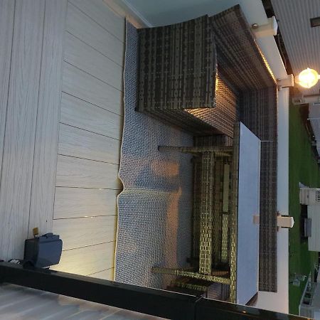 Premium Accommodation With Luxury Hot-Tub And Decking Area, Near Fantasy Island Ingoldmells Exterior photo